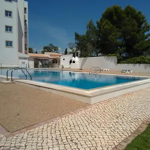 https://edificio-vau-costa.hotelaalgarve.com